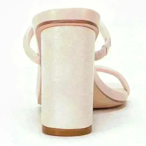 - Women's high  heel sandals - Picture 2 of 4